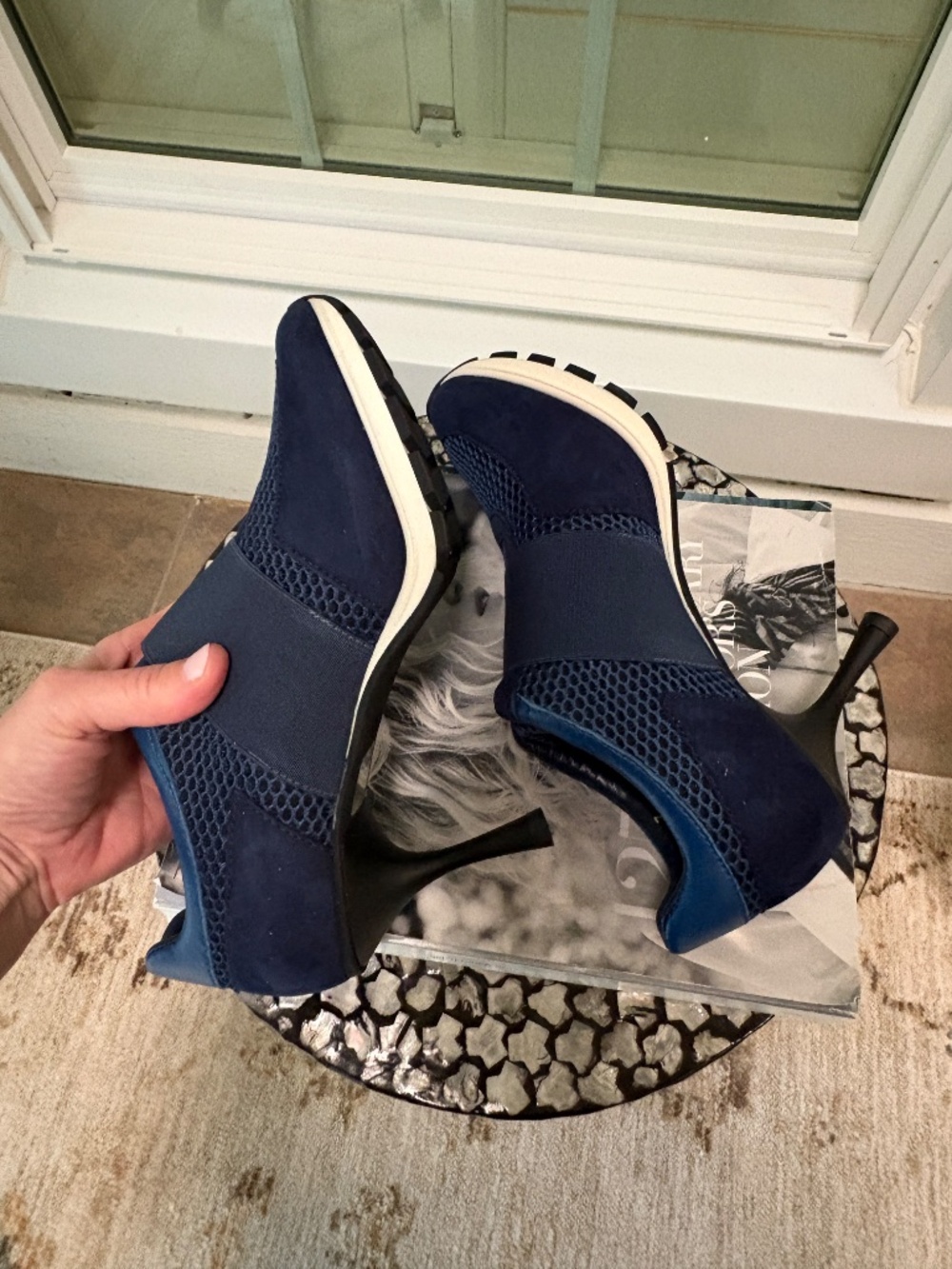 Sneex NIB The Icon Size 7 Indigo Blue (Box and Shoe Bags Included) - Picture 5 of 5